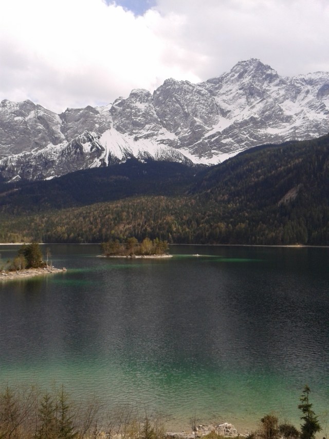 Lauferei - Eibsee mit Zugspitze