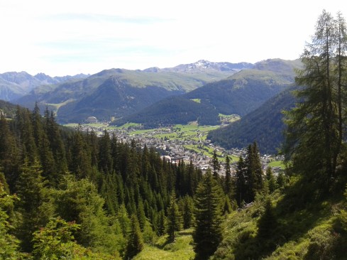 Lauferei - Blick auf Davos